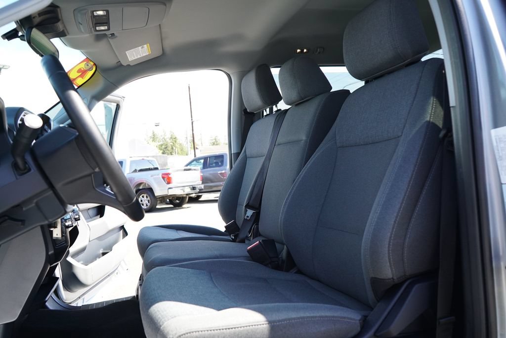 Used 2025 Ford F150 XLT w/ Equipment Group 301A Standard AWD/4WD image 19