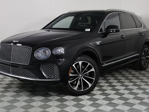 Used 2022 Bentley Bentayga image 38