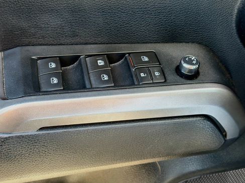 Used 2016 Toyota Tacoma SR5 RWD image 13