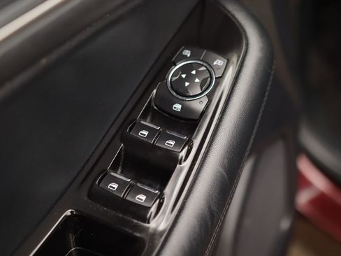 Used 2019 Ford Edge SEL w/ Equipment Group 201A image 24