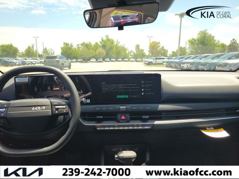 New 2026 Kia K4 FWD image 19