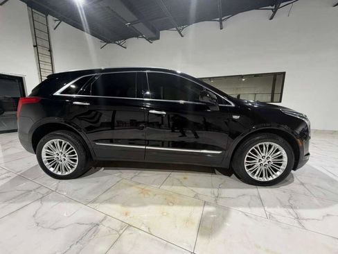 Used 2018 Cadillac XT5 Luxury w/ Driver Awareness Package image 4