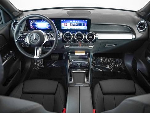 Certified 2026 Mercedes-Benz GLB 250 image 13