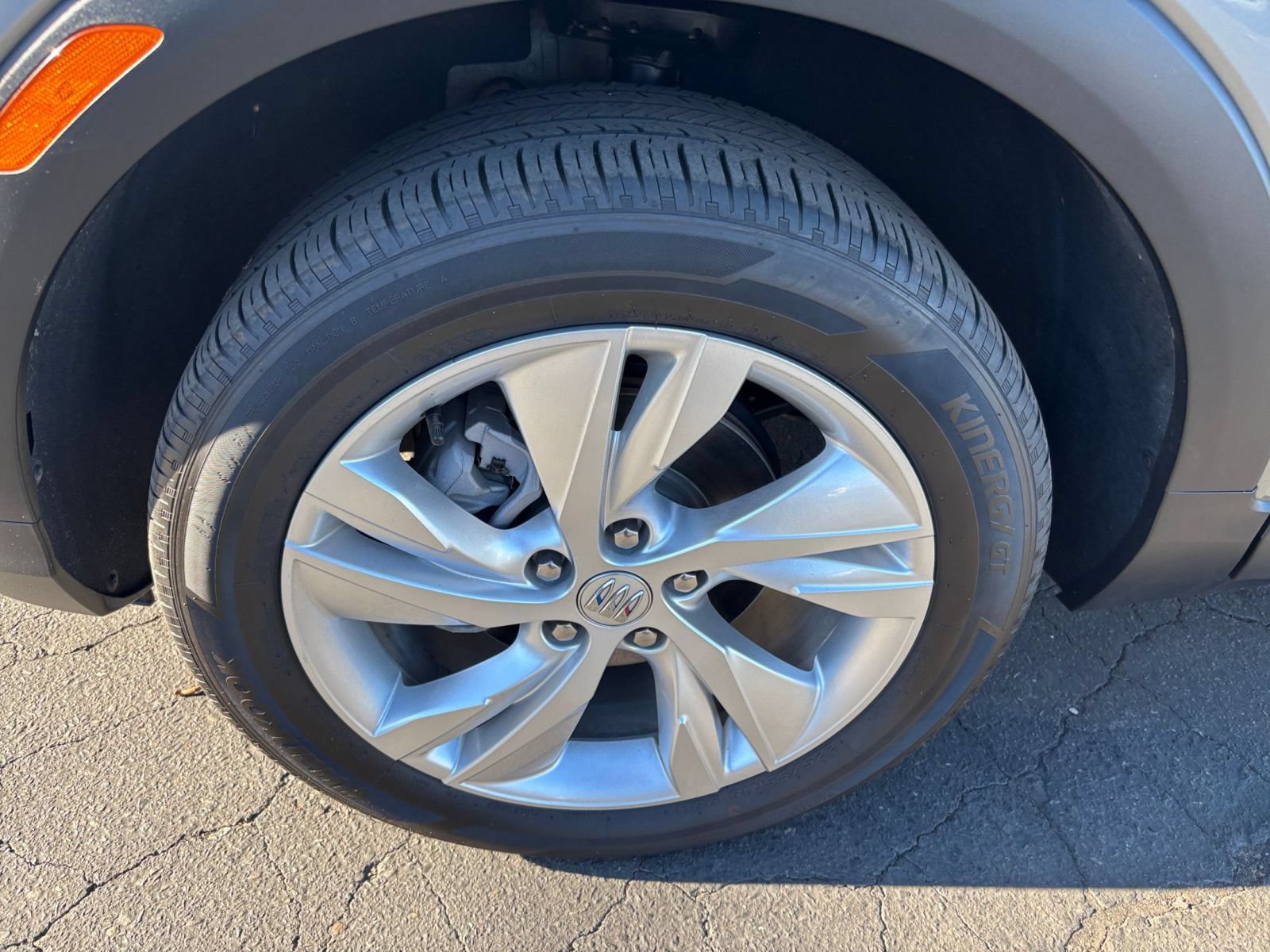 Used 2025 Buick Encore GX Preferred AWD/4WD image 28