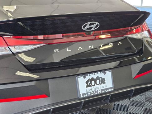 New 2026 Hyundai Elantra Sport FWD image 12