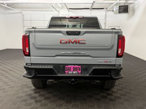 Used 2025 GMC Sierra 1500 AT4X AWD/4WD image 10