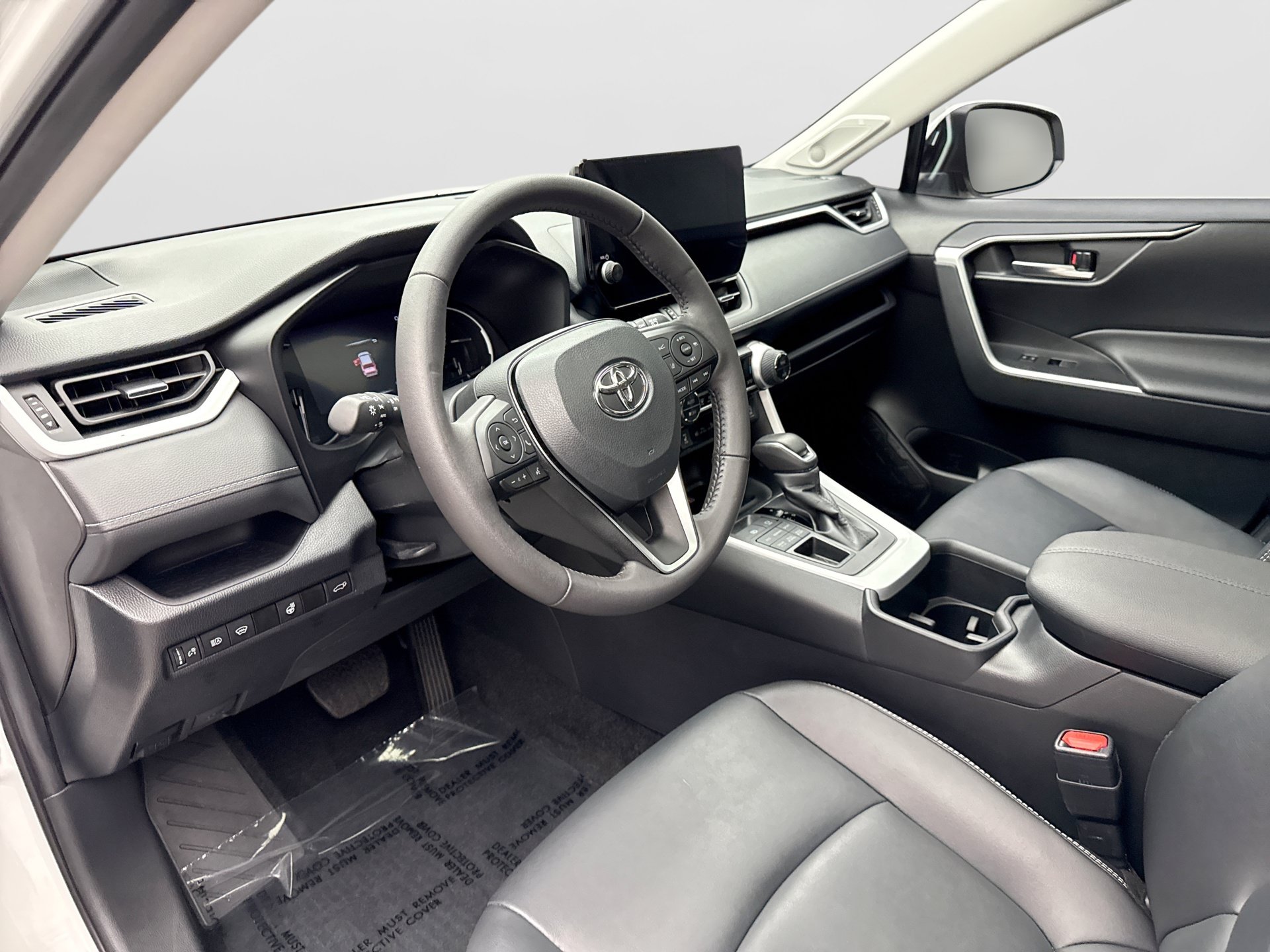 Used 2024 Toyota RAV4 XLE Premium w/ Weather Package AWD/4WD image 10