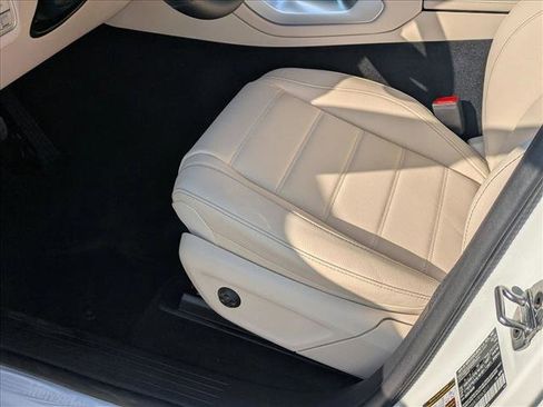 New 2026 Mercedes-Benz GLE 450 4MATIC Coupe image 4