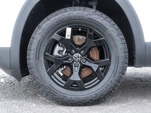 New 2026 Volkswagen Atlas Peak Edition AWD/4WD image 22