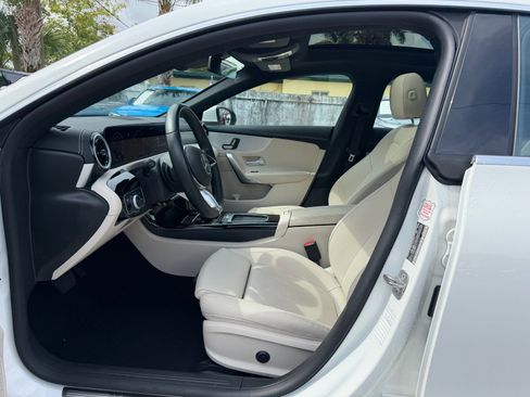 Used 2025 Mercedes-Benz CLA 250 image 12