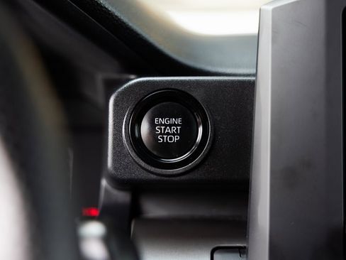 Used 2024 Toyota Tacoma SR5 image 17