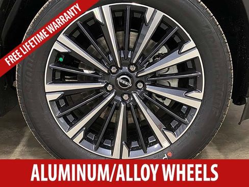 New 2026 Nissan Pathfinder Platinum w/ Cargo Package AWD/4WD image 5