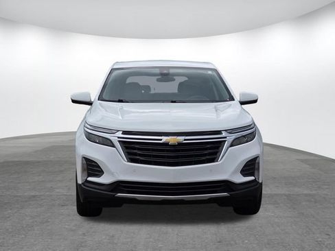Used 2023 Chevrolet Equinox LT w/ Driver Convenience Package FWD image 2