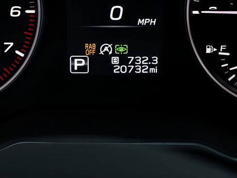 Used 2025 Subaru Outback Limited XT AWD/4WD image 32