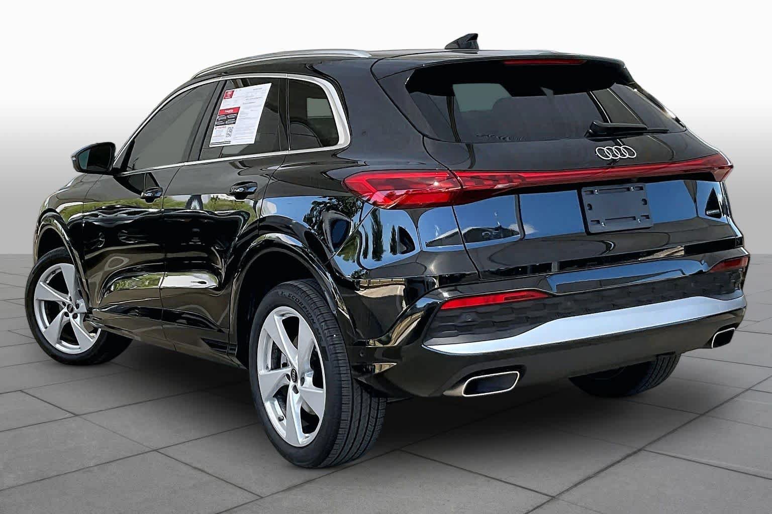 Used 2026 Audi Q5 Premium AWD/4WD image 11