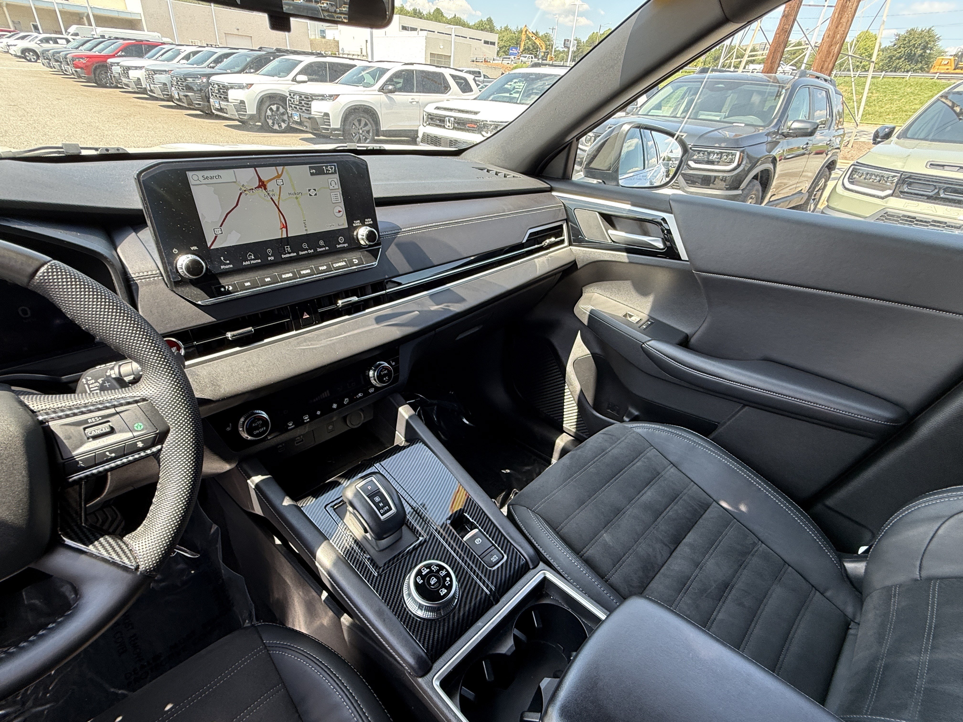 Used 2023 Mitsubishi Outlander Ralliart AWD/4WD image 30