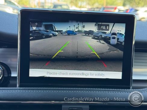 Used 2022 Lincoln Corsair AWD w/ Premium Package image 25
