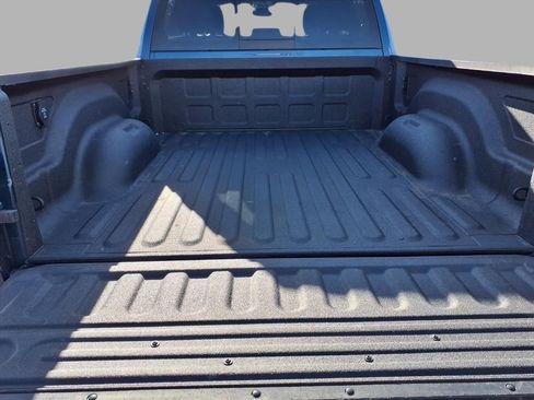 Used 2024 RAM 2500 Big Horn w/ Level 2 Equipment Group image 27