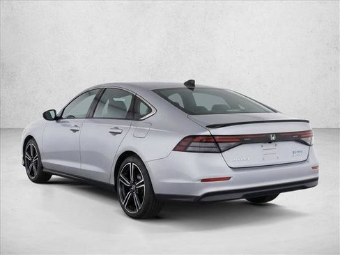 Used 2024 Honda Accord Sport image 5