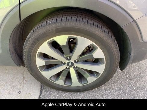 Used 2021 Kia Telluride S image 11