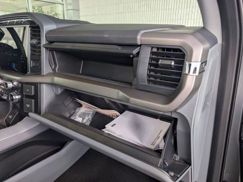 Used 2024 Ford F150 XLT w/ Mobile Office Package image 32