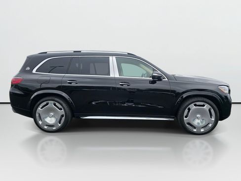 Used 2025 Mercedes-Benz Maybach GLS 600 4MATIC image 6