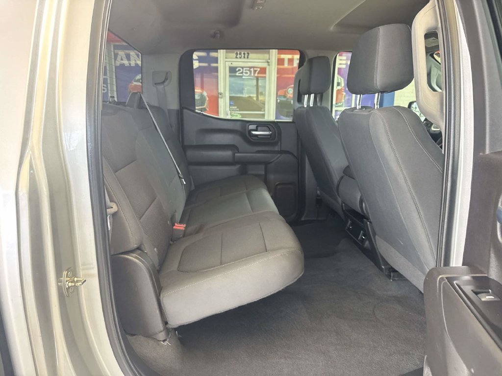 Used 2020 GMC Sierra 1500 2WD Crew Cab w/ Sierra Value Package image 11