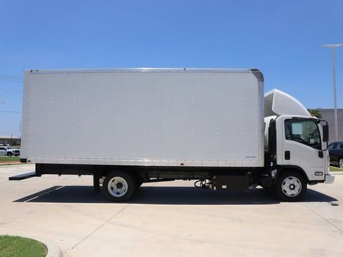 New 2024 Chevrolet Low Cab Forward 5500XD RWD image 4