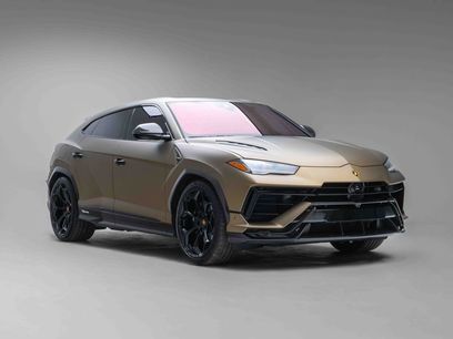 Used 2024 Lamborghini Urus Performante
