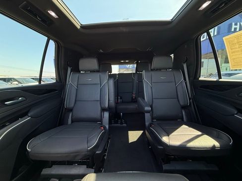 Used 2021 Cadillac Escalade Sport image 31