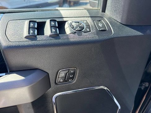 Used 2020 Ford F350 Platinum w/ FX4 Off-Road Package AWD/4WD image 8