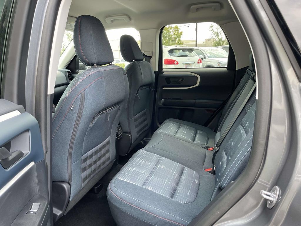 Used 2023 Ford Bronco Sport Heritage w/ Heritage Convenience Package AWD/4WD image 13