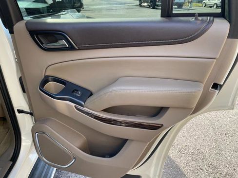 Used 2015 GMC Yukon SLT w/ Open Road Package image 28