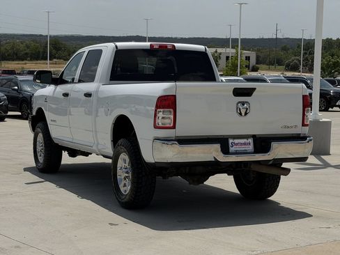 Used 2022 RAM 2500 Tradesman w/ Chrome Appearance Group AWD/4WD image 4