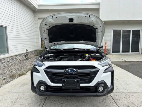 Used 2024 Subaru Outback Premium AWD/4WD image 59