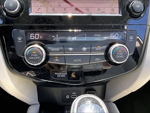 Certified 2019 Nissan Rogue Sport SV w/ Technology Package FWD image 15