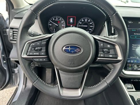 Used 2023 Subaru Outback Premium image 27