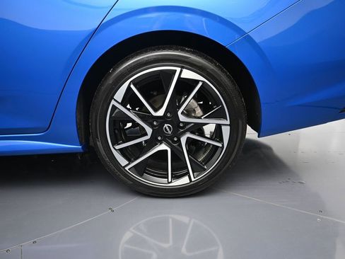 Used 2025 Nissan Sentra SR image 9