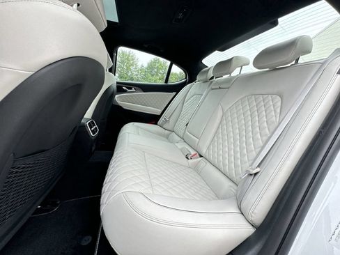 Used 2025 Genesis G70 3.3T Advanced w/ Sport Prestige Package AWD/4WD image 29