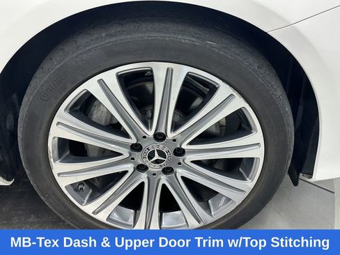 Used 2018 Mercedes-Benz E 300 image 15