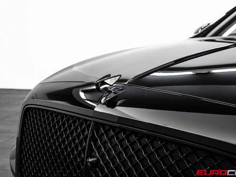 Used 2024 Bentley Flying Spur W12 image 9