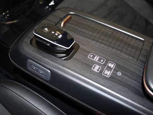 Used 2023 Nissan Ariya EVOLVE+ e-4ORCE image 21