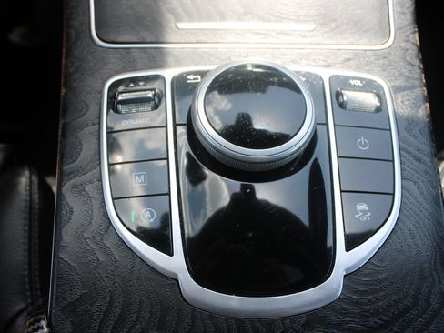 Used 2017 Mercedes-Benz GLC 300 image 41