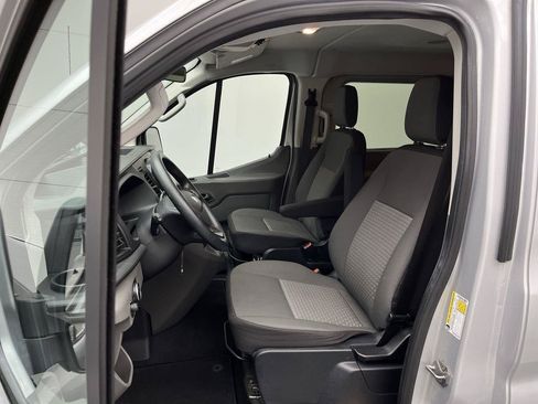 Used 2020 Ford Transit 150 XLT RWD image 9