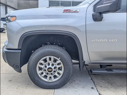 New 2026 Chevrolet Silverado 2500 W/T AWD/4WD image 10