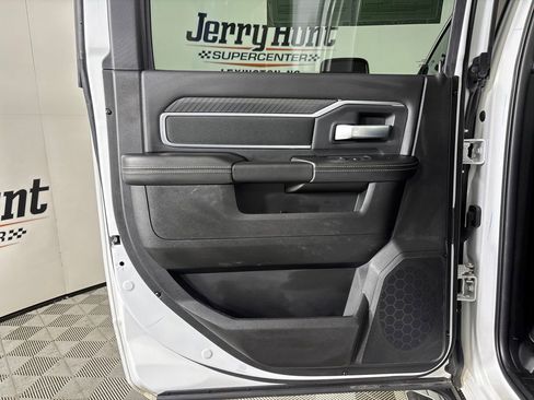Used 2026 RAM 2500 Big Horn AWD/4WD image 21