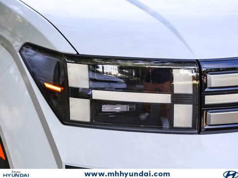 New 2026 Hyundai Santa Fe SE FWD image 4
