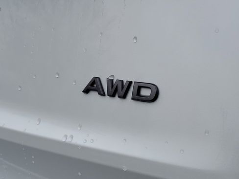 New 2026 Nissan Rogue SV w/ Cold Weather Package AWD/4WD image 32
