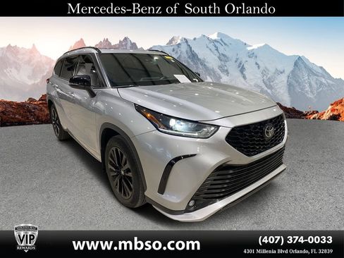 Used 2024 Toyota Highlander XSE FWD image 1