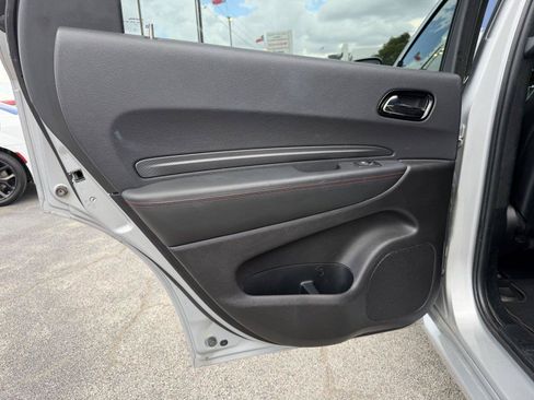 Used 2024 Dodge Durango GT AWD/4WD image 18